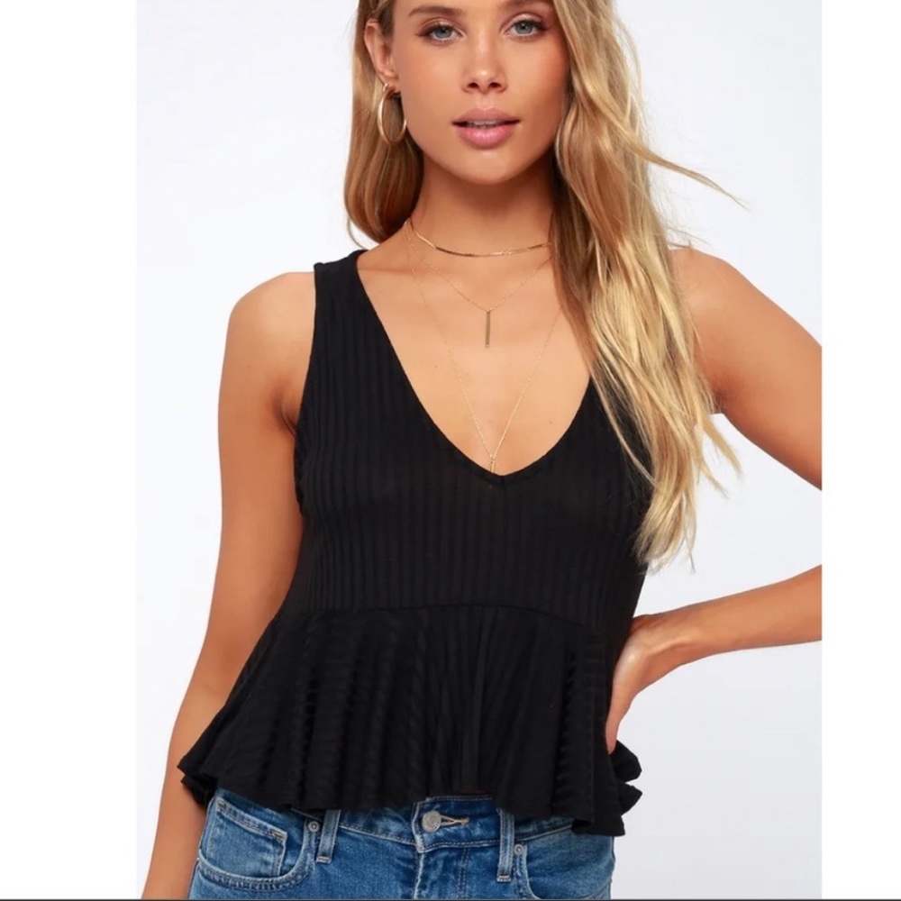 Lulus black ribbed flowy tank top